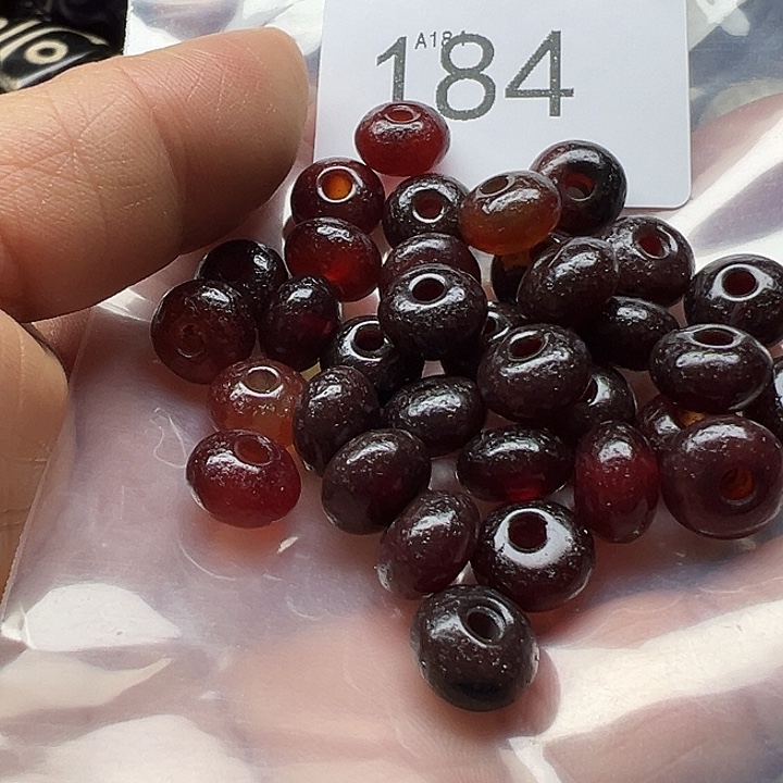 宝***爷玛瑙/玉髓未镶嵌手链