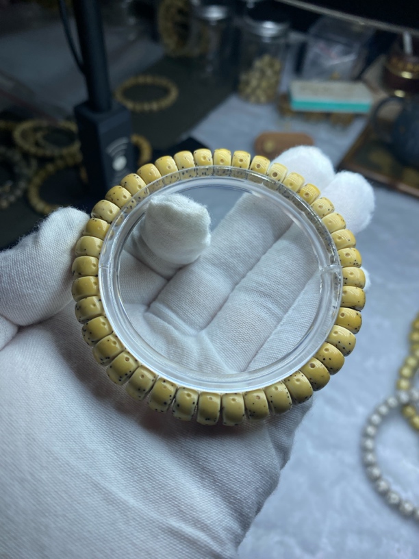 星月菩提原生态石玉黄8✖️4正月药片特价