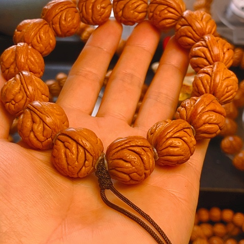 文玩核桃吊坠霸王龙龙纹桃核20