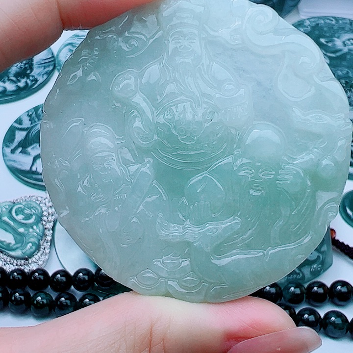 翡翠未镶嵌颈饰多样性发货天然的A货翡翠