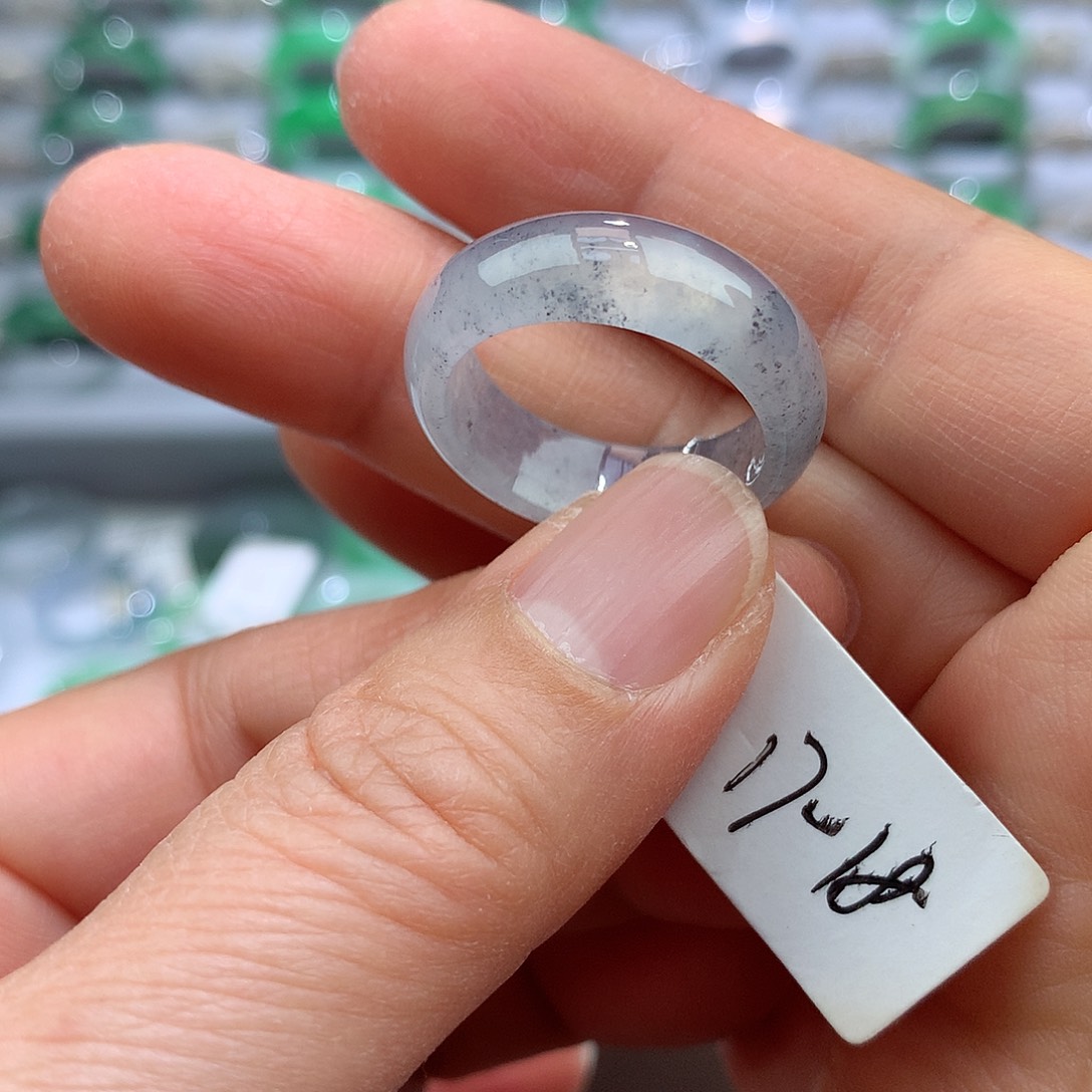 翡翠戒指未镶嵌17-18号