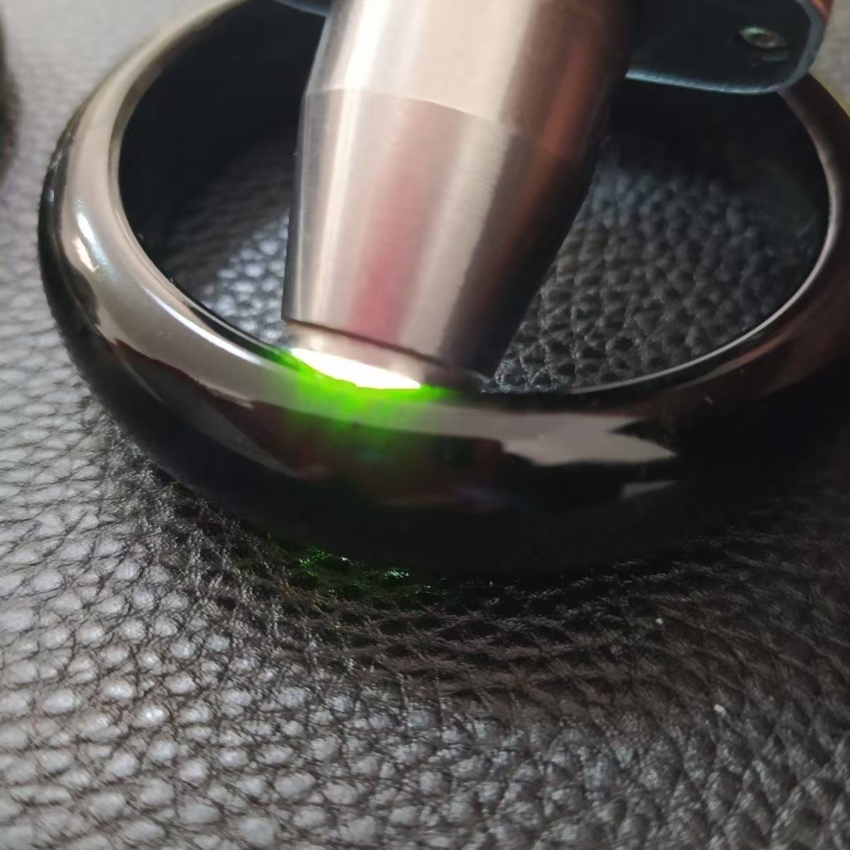 时尚缅风墨高冰透美人手镯