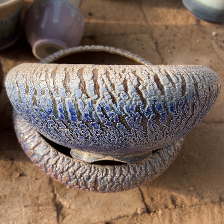 新疆包邮 爆裂盆一只