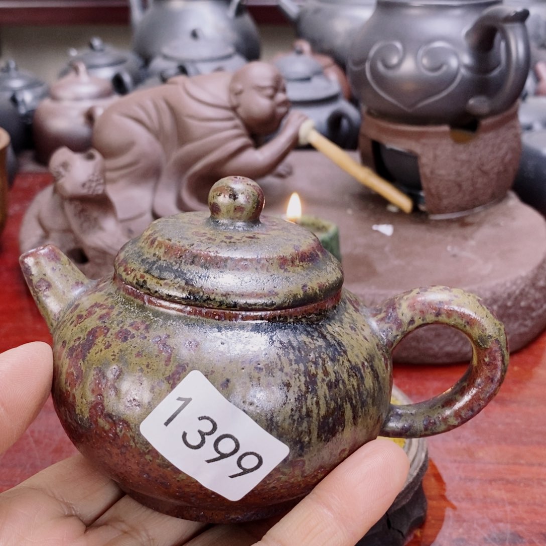 紫砂茶壶r tyu i o o o 4578