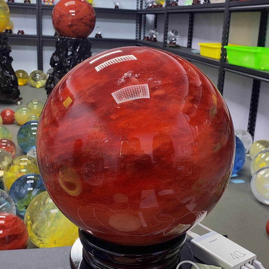 y***t石材28.2厘米红水摆件