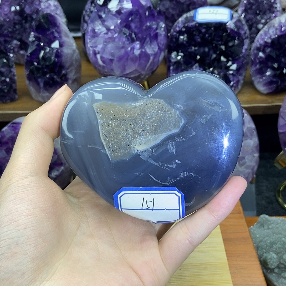 紫晶大型摆件（非配饰）未镶嵌