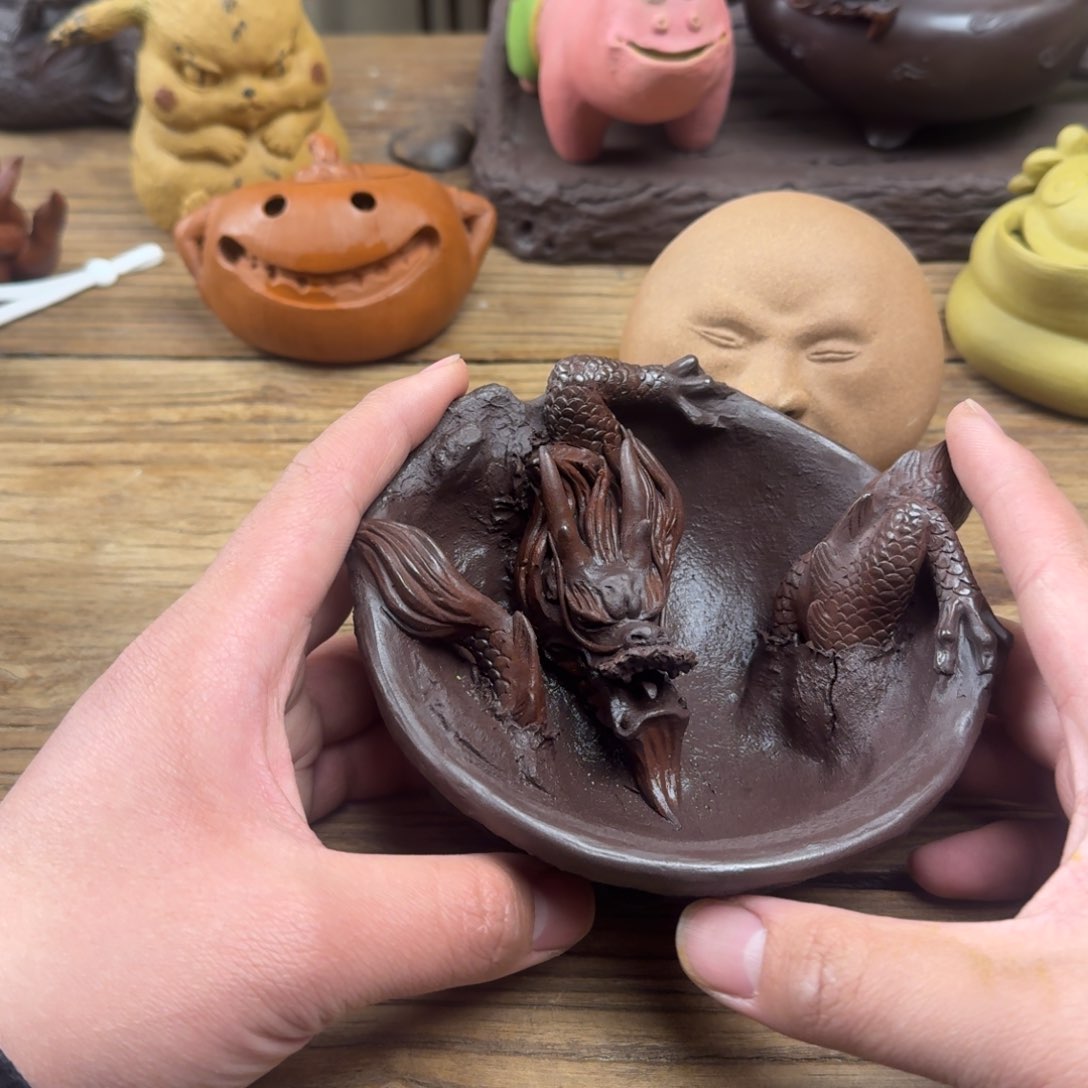 紫砂茶壶中****）紫砂等珍贵文物