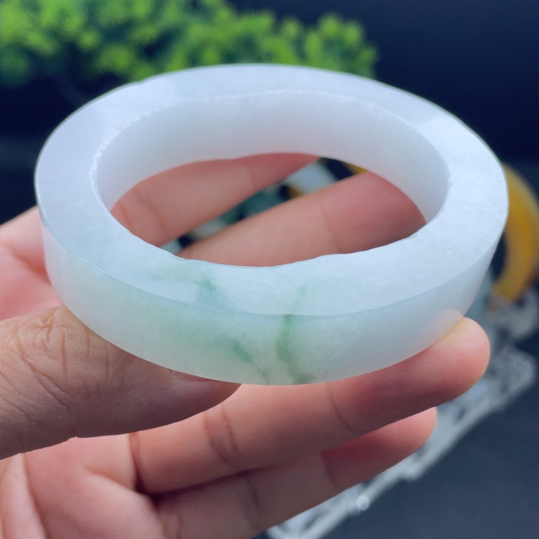 未镶嵌不退不换定制翡翠