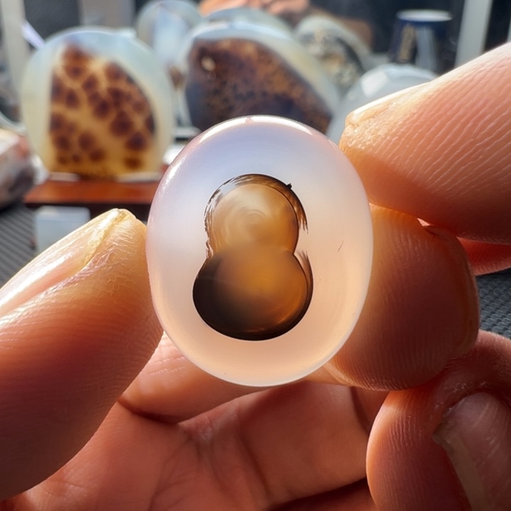 未镶嵌玛瑙/玉髓珠宝奇石