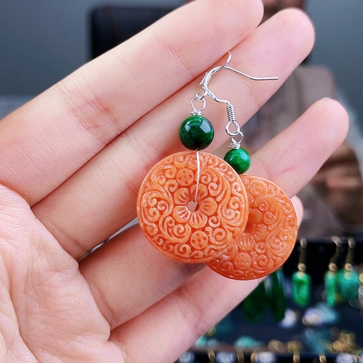 翡翠耳饰未镶嵌饰品