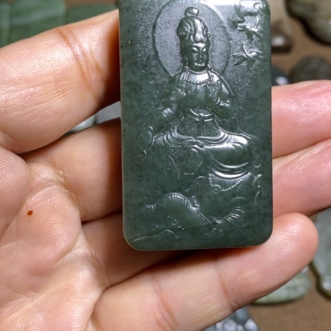 和田玉未镶嵌挂件