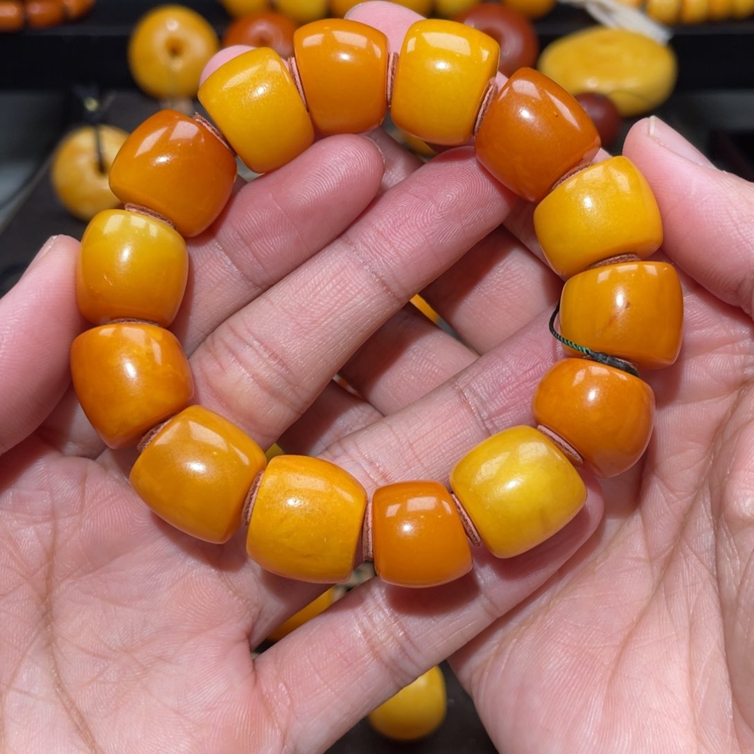 【闪购商品】琥珀裸石未镶嵌马蹄手串