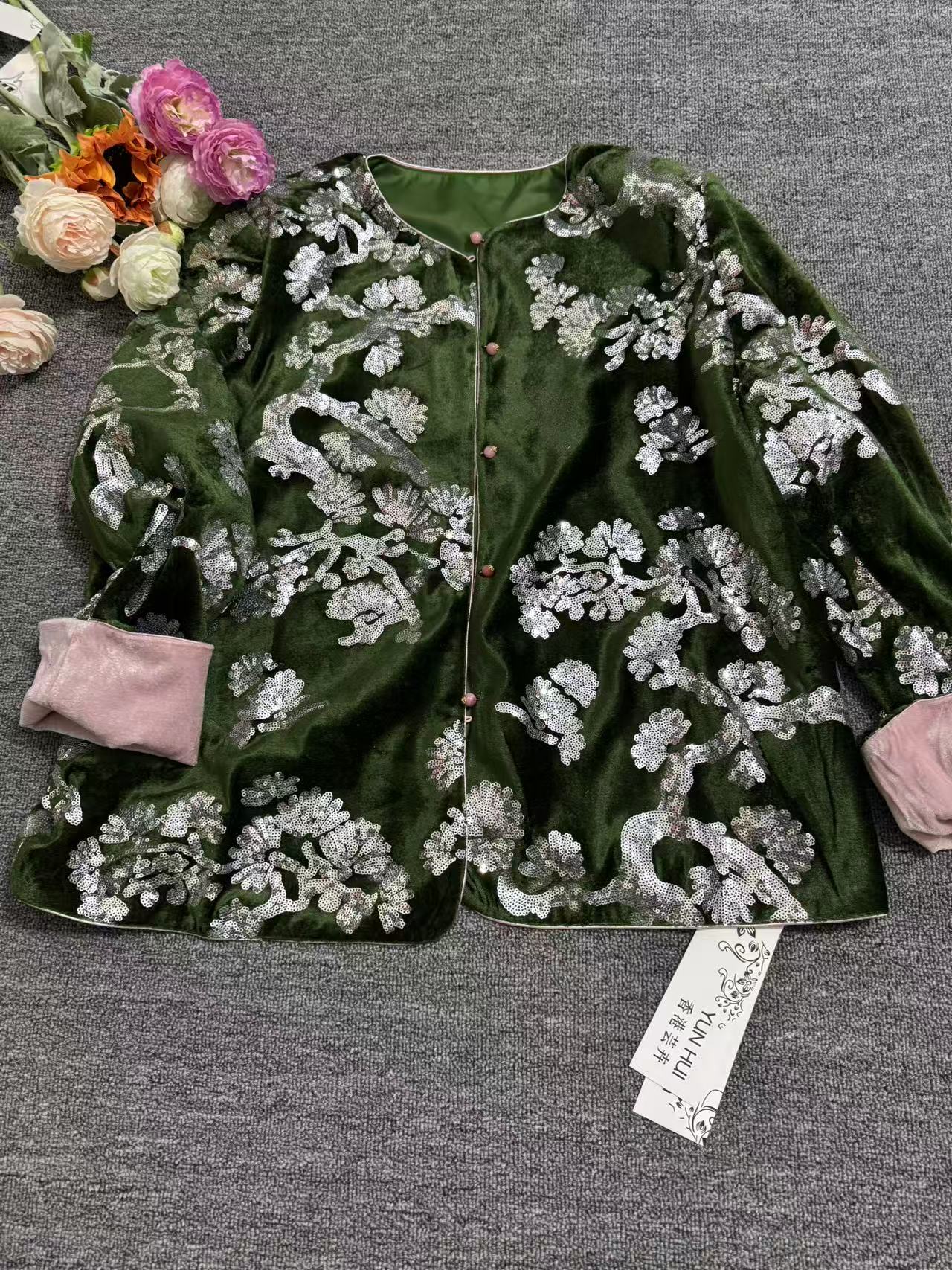 新中式圆领秋季绿色重工碎花上衣