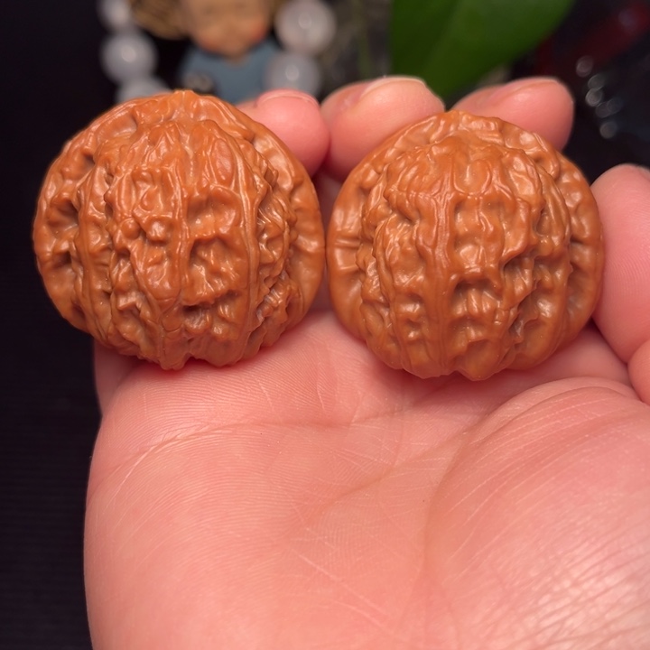 把件文玩核桃三角白40