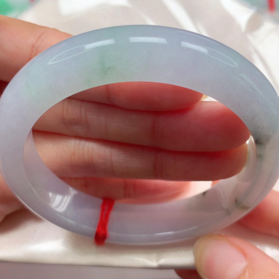 翡翠未镶嵌手镯冰飘花