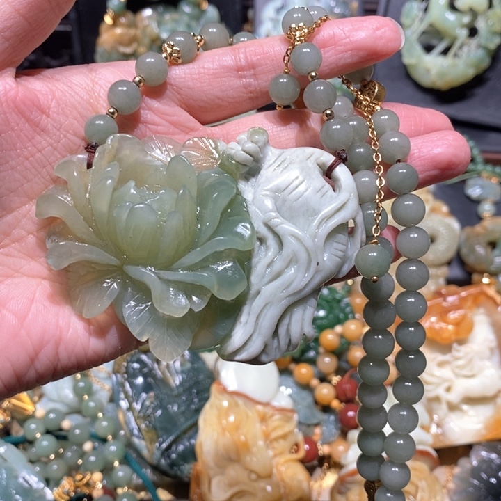 岫玉毛衣链未镶嵌
