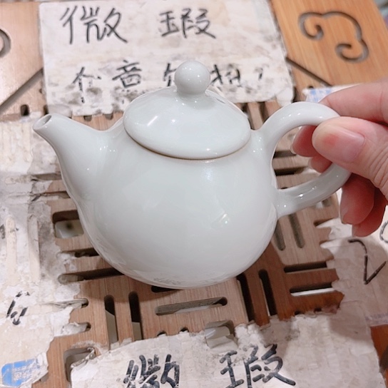 微瑕介意的勿拍，喜欢再下单，谢谢支持