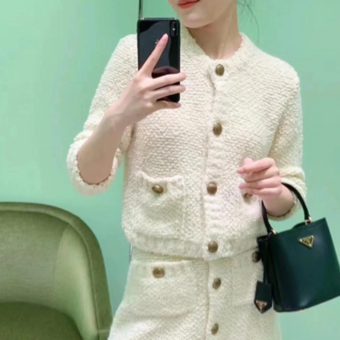 未使用 Prada/普拉达 新款金扣羊毛外套/40码/公价1.7w/23175