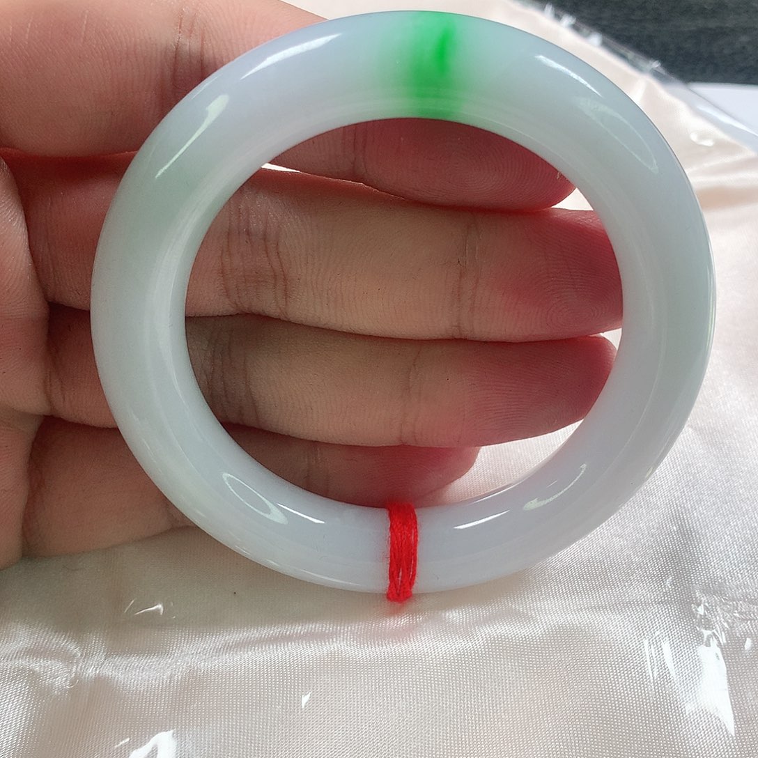 未镶嵌手镯（圆镯）翡翠363号