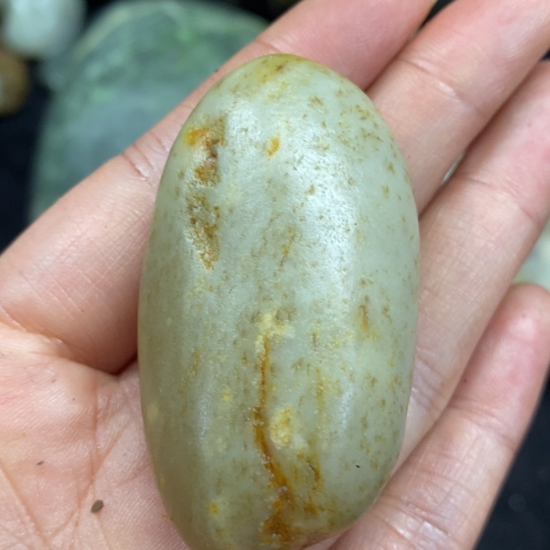 未镶嵌和田玉摆件