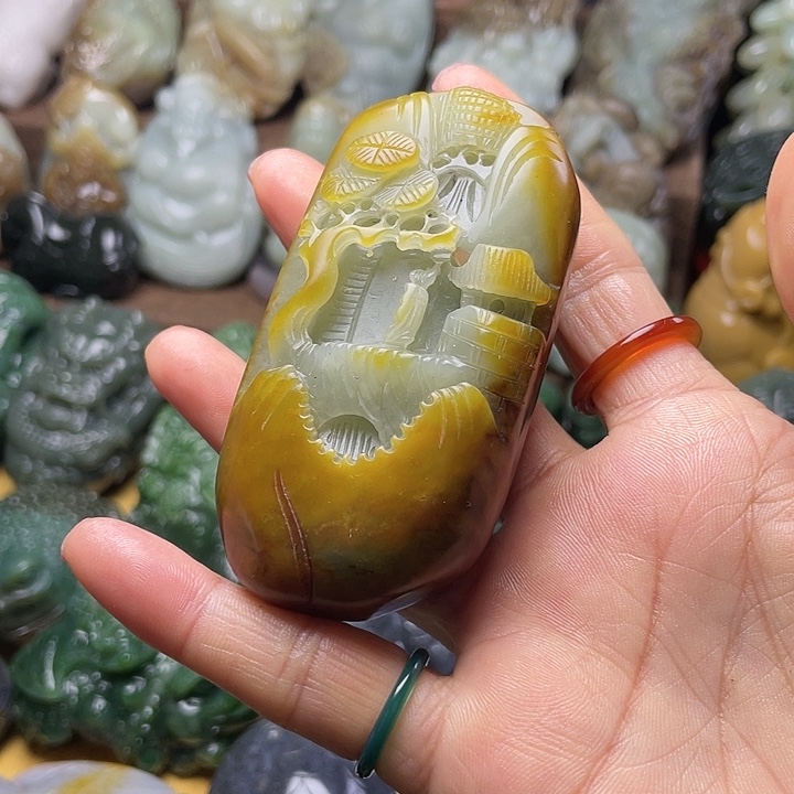 和田玉未镶嵌颈饰