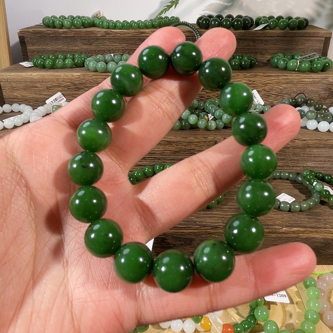 和田玉未镶嵌手串