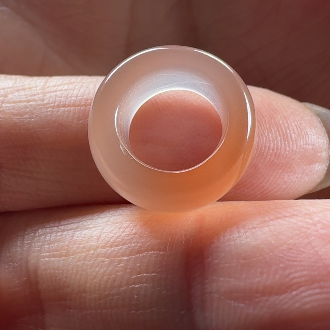 一***布南红玛瑙未镶嵌跑环9.0不退不换