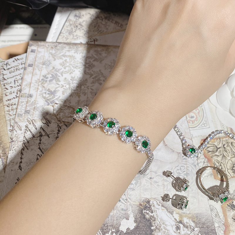 铜合金合成锆石手链 手链A294设计师小众时尚轻奢