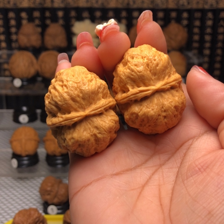 橄榄核吊坠我***闪30香妃元宝