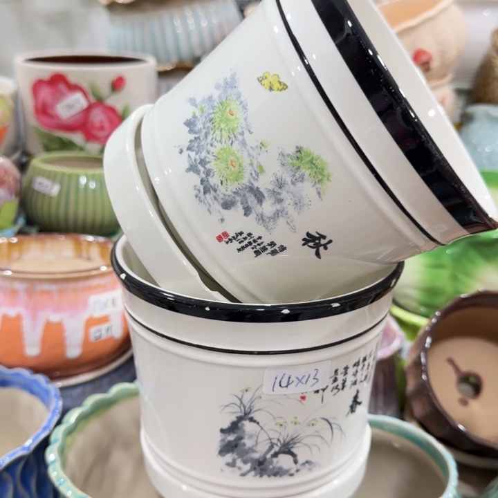 凑9块包邮，有孔，花盆