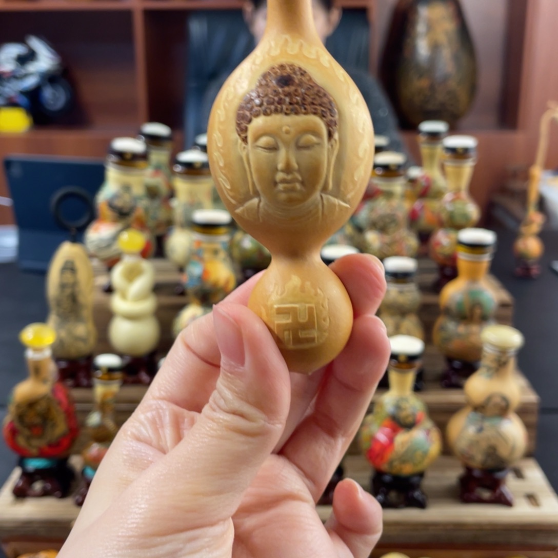 垃***虫大叶紫檀（黑酸枝木类）