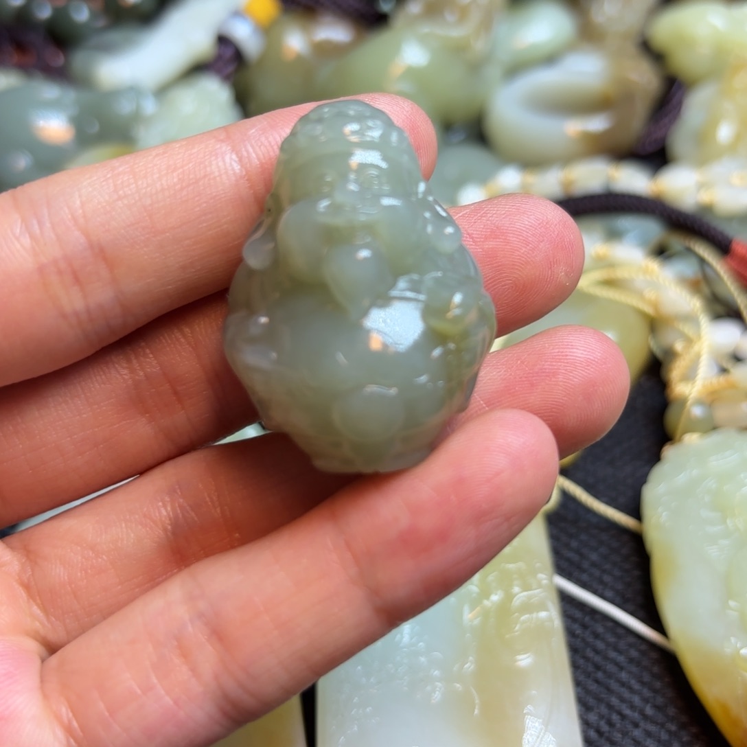 吊坠(不含链)未镶嵌和田玉闲**悠