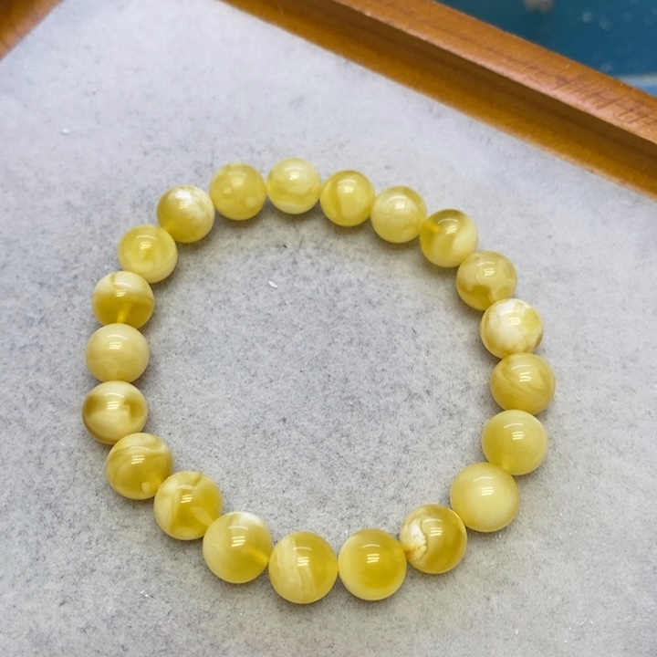 蜜蜡裸石未镶嵌手串