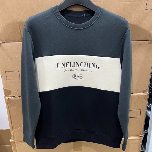 8962撤柜H剪标拼接圆领卫衣棉春秋男士套头休闲长袖微弹