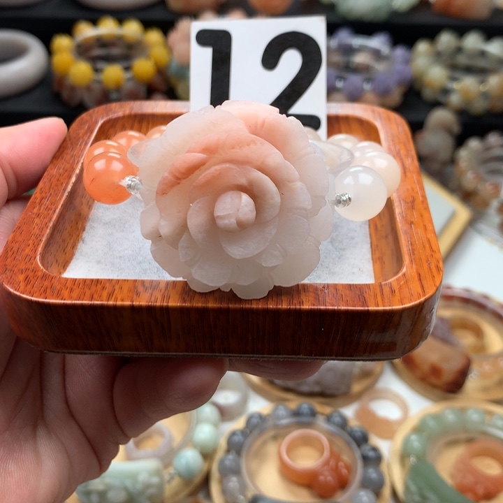 石英质玉手链未镶嵌