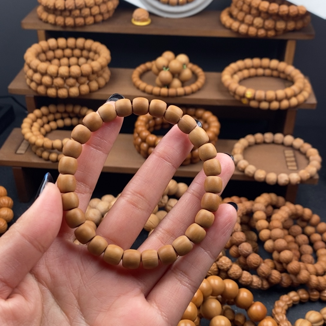 大****吊坠猴头核桃全品直切➕单颗雕刻