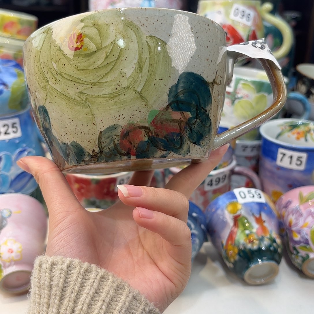 瓷片兔兔好可爱呀打