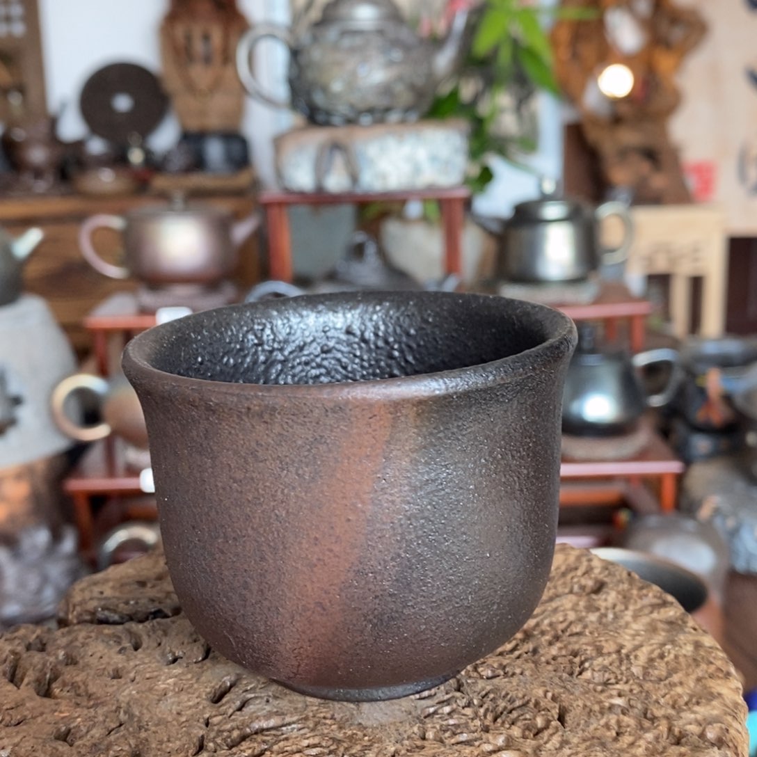 建水紫陶，全手工纯柴烧，精品主人杯