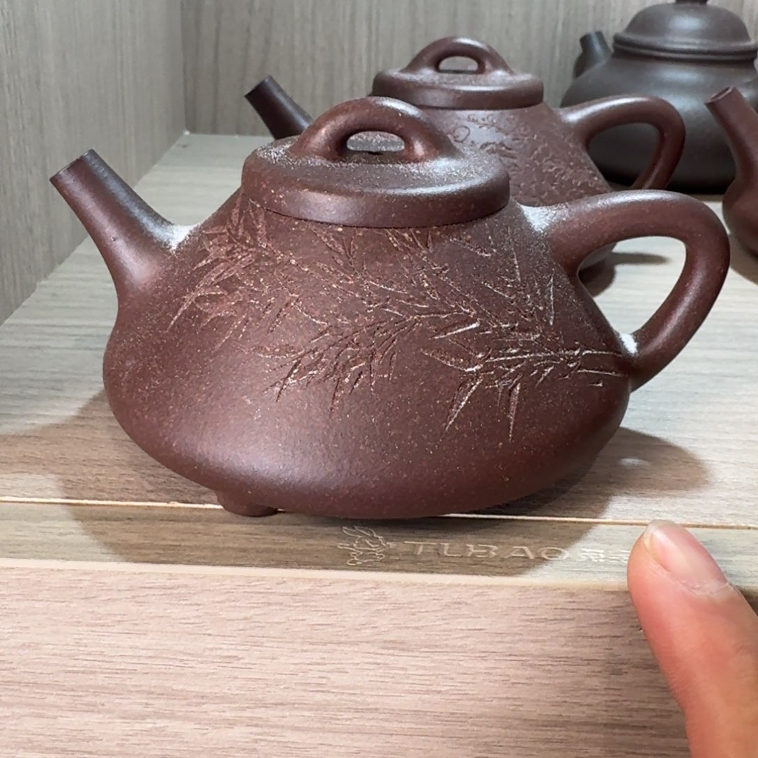 紫砂茶壶我是你的小可爱啊