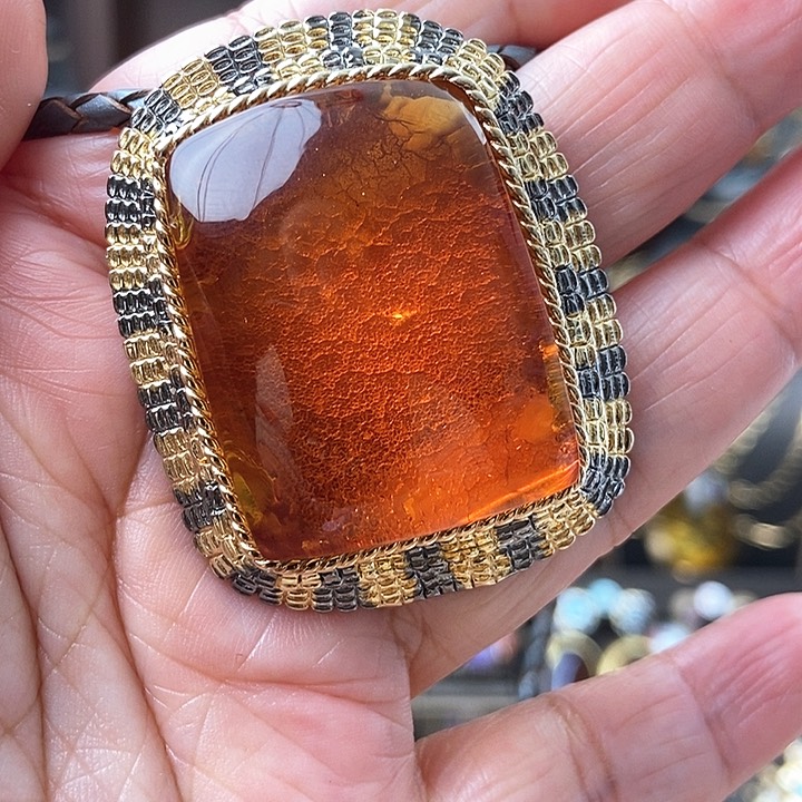 琥珀颈饰银S925镶嵌吊坠