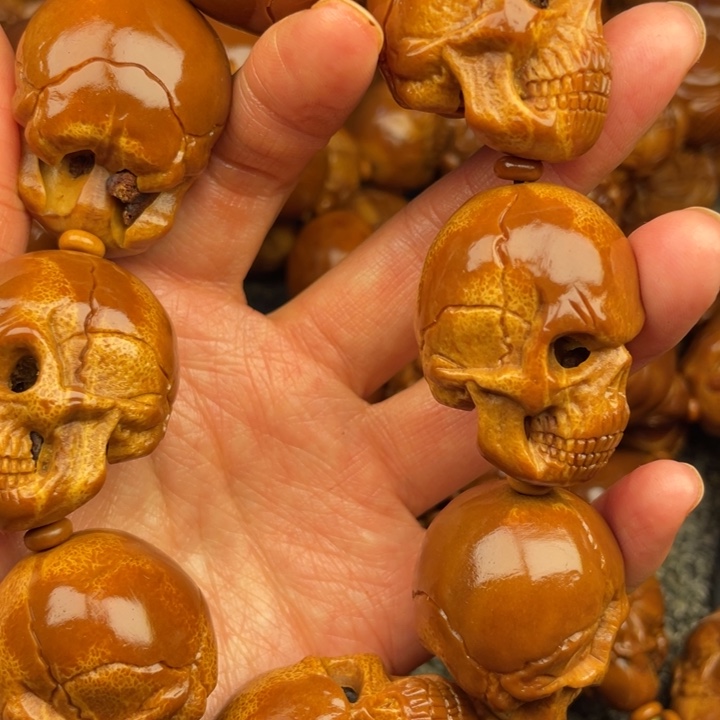 橄榄核吊坠一**人橄榄