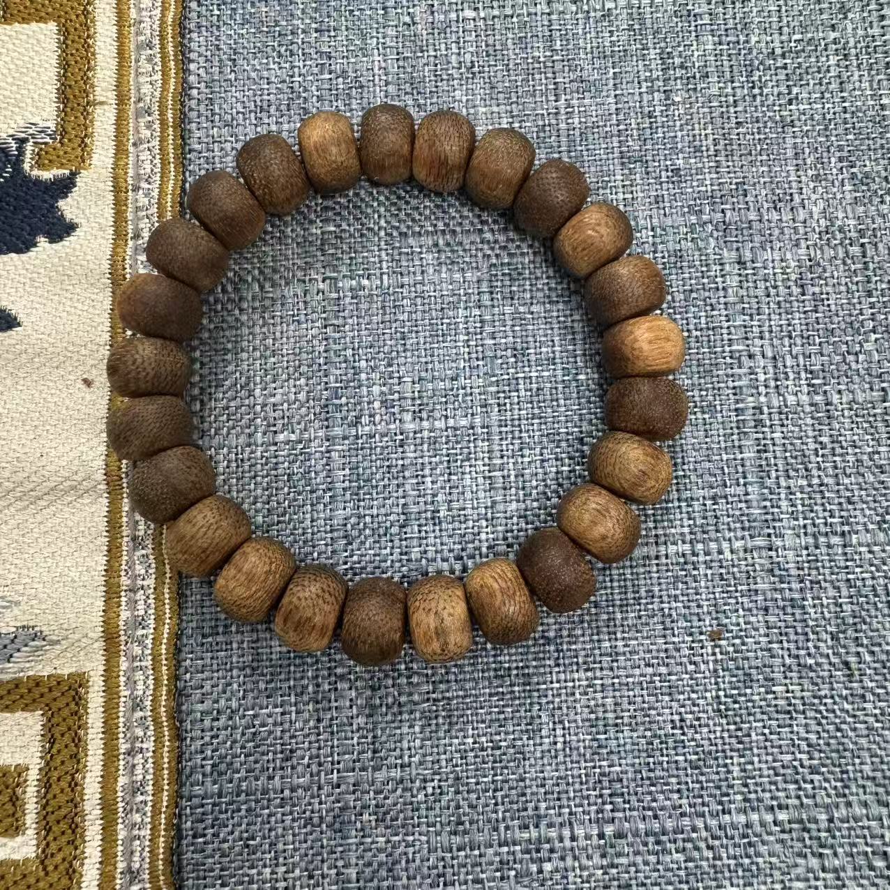 沉香3    乌身圆叶手串多样性发货—zjjlg13