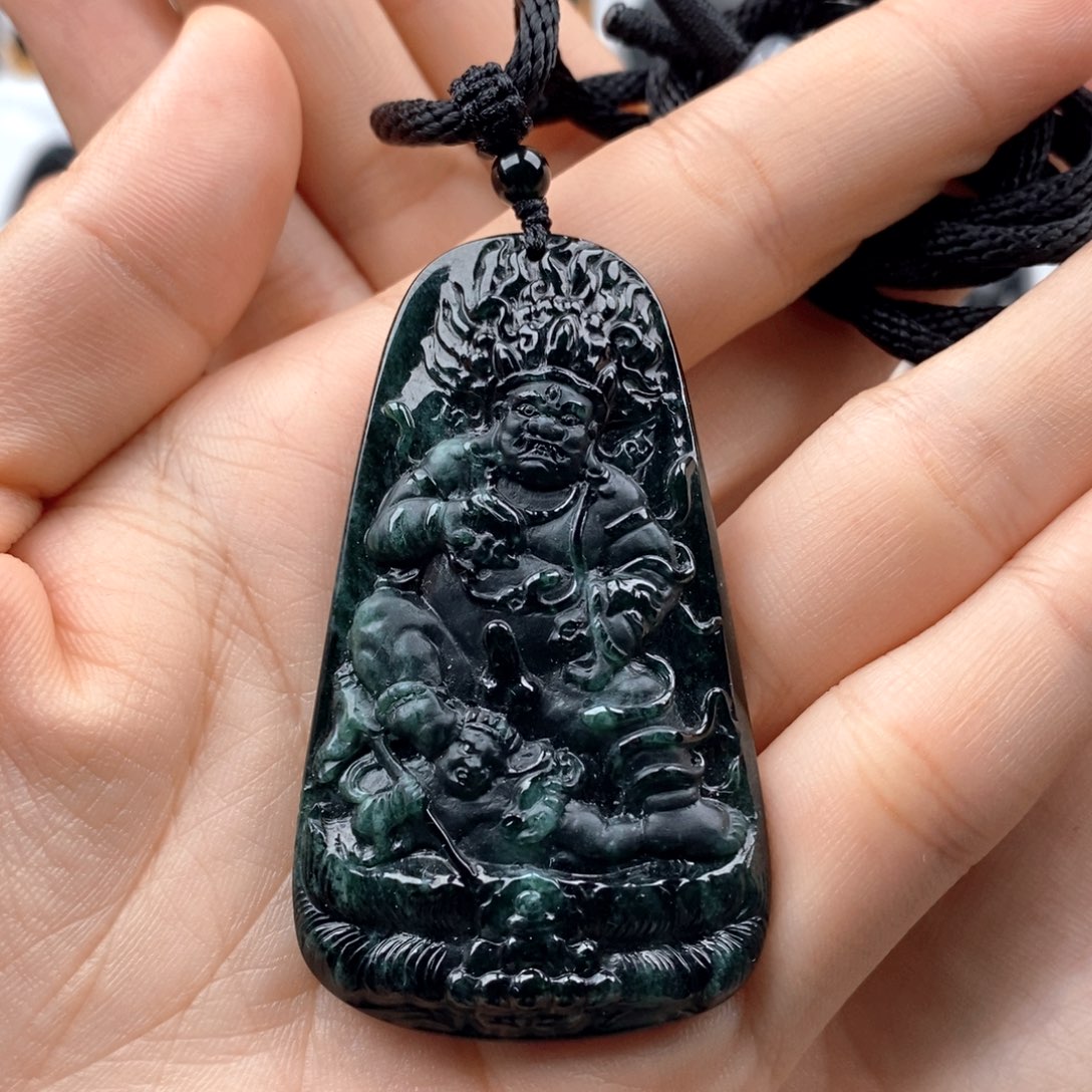 颈饰未镶嵌翡翠大黑天