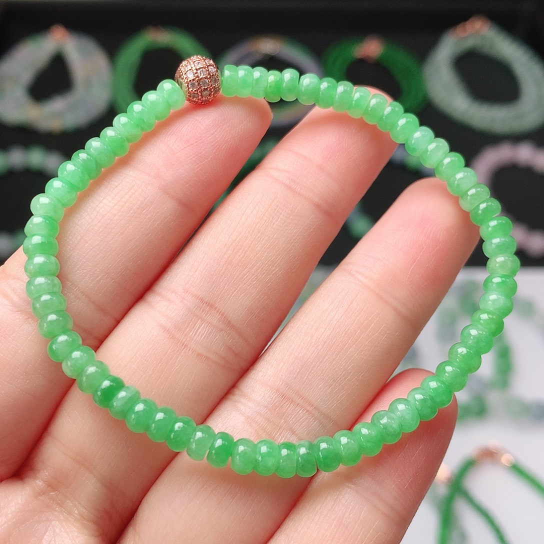 翡翠未镶嵌手链翡翠