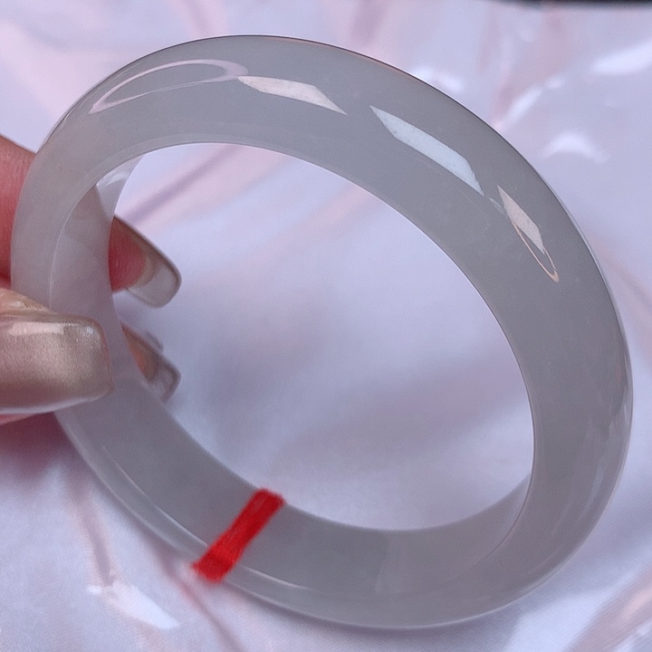 翡翠手镯未镶嵌53+ 翡翠手镯