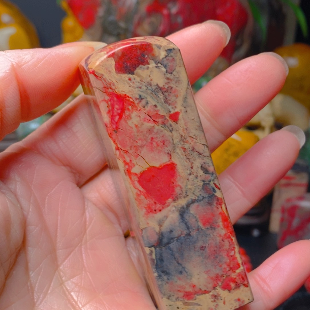 昌化鸡血石昌化鸡血石印章