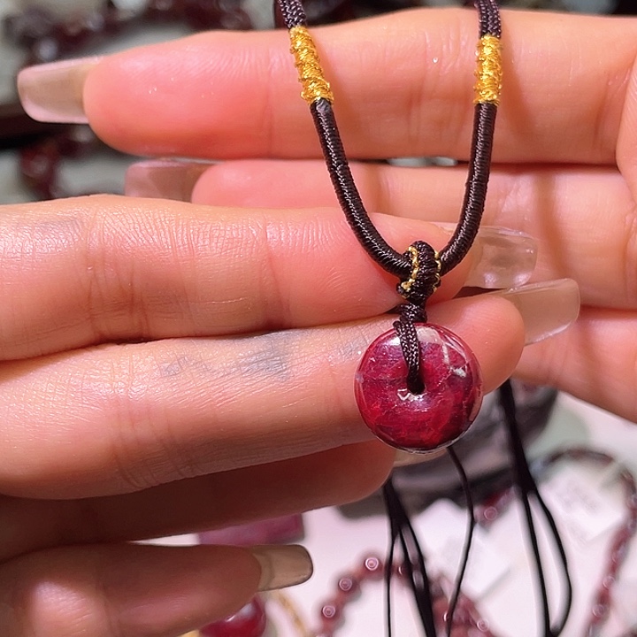 天然辰砂朱砂平安扣