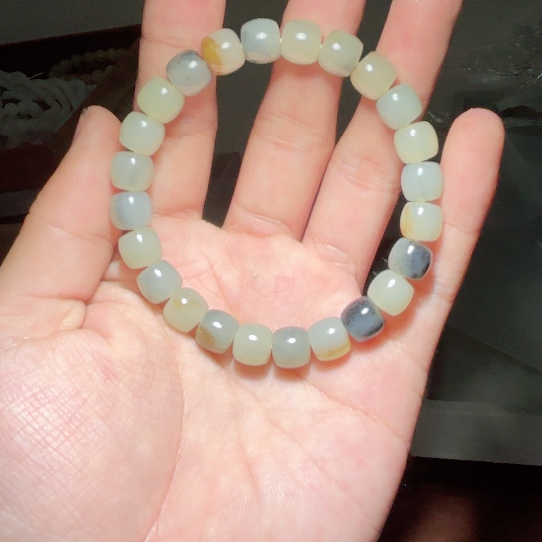 和田玉手链未镶嵌