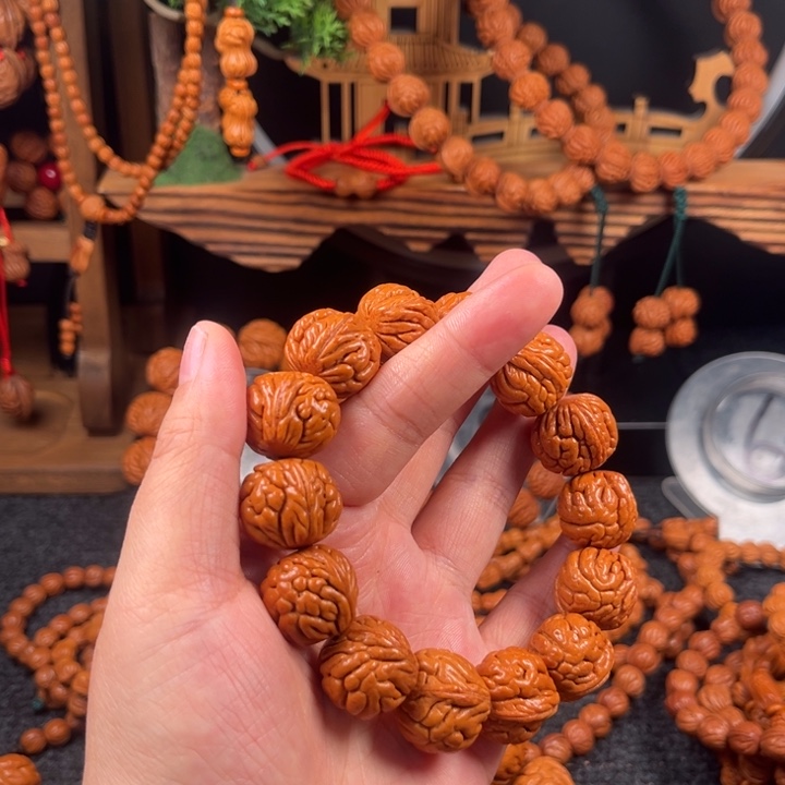 ღ***@桃核手串链接手串4