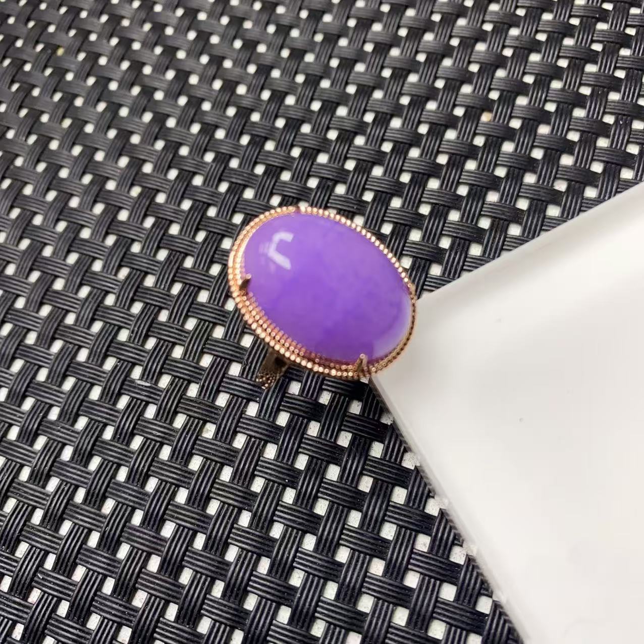[石矿]A1080浅紫蛋面戒指